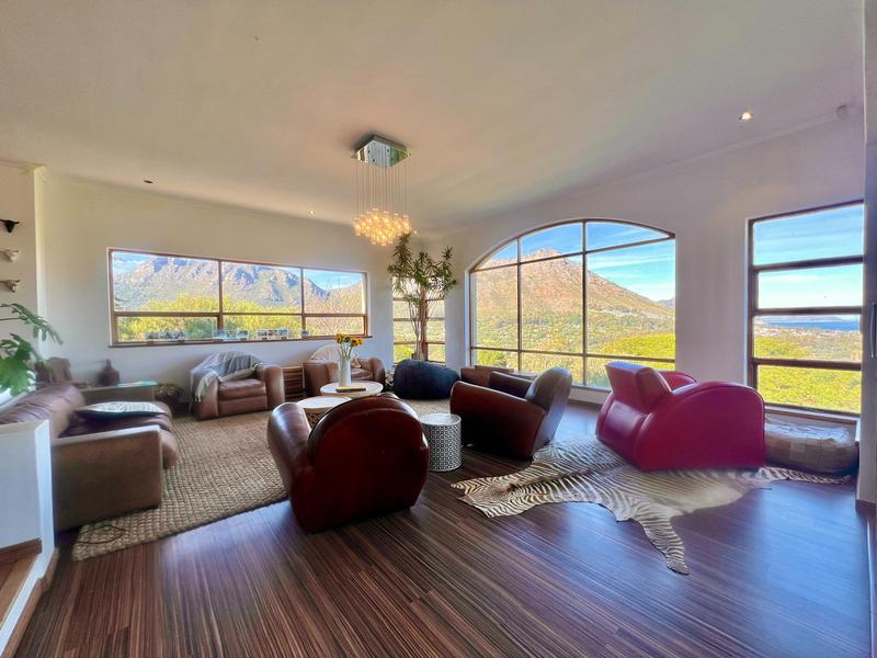 To Let 4 Bedroom Property for Rent in Ruyteplaats Western Cape